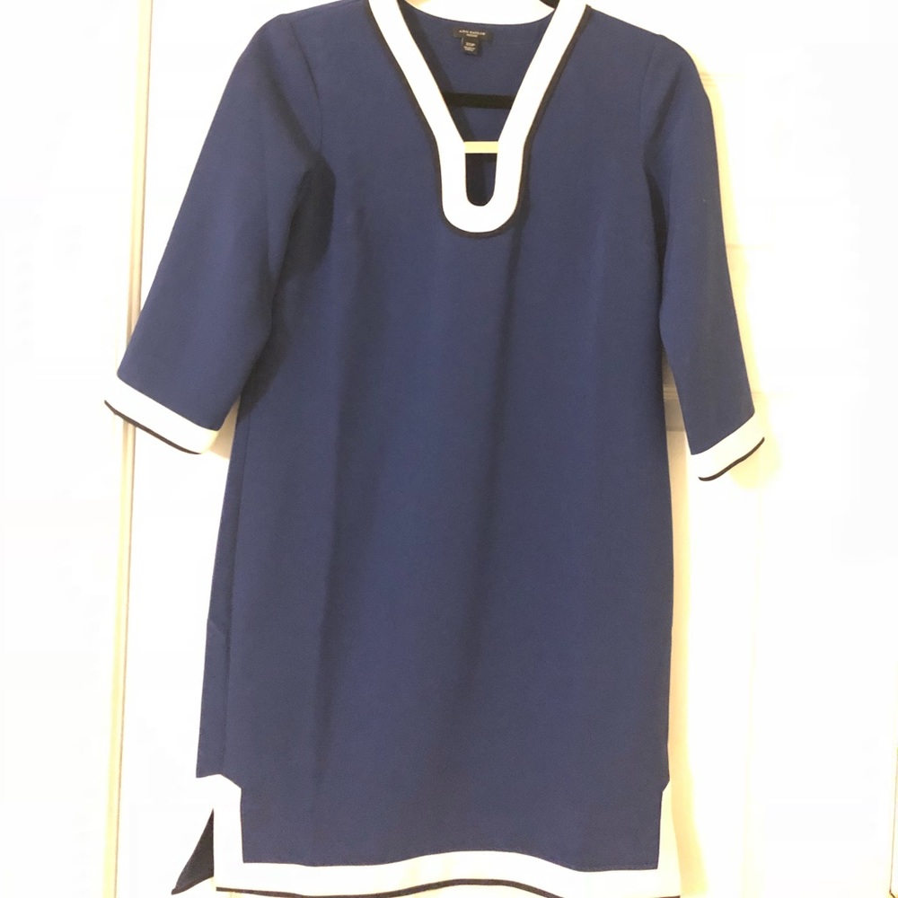 Ann Taylor shift dress